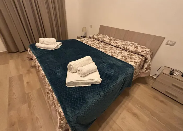 Cg Centre 住宿加早餐酒店 科森扎